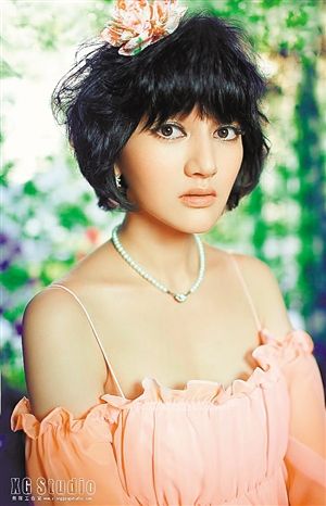 《庙街妈兄弟》里扮演KIKi 的<em>女演员</em>是谁?_电