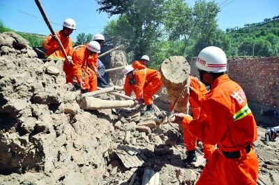 甘肃定西发生6.6级地震