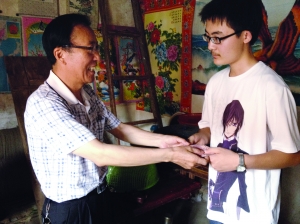 考上本硕博连读,他却想放弃_资讯频道_凤凰网