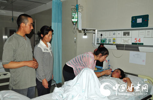 甘肃省定西市岷县7.22地震部分伤员送到兰州救