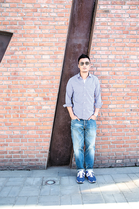 两只脚一双鞋 跑出简单的快乐