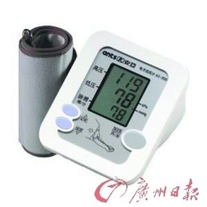 高血压测成正常 轻信电子血压计结果误病情?