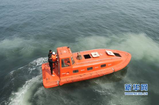 平民英雄的本能选择 记北海救助局潜水员王海