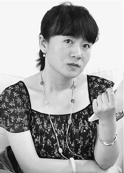 安妮宝贝:高度风格化表达 偏爱 烟花 意象