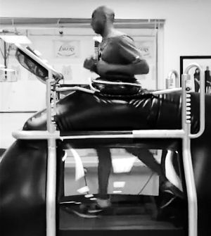 科比的太空跑步机姚明也用过