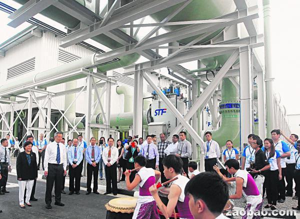 新加坡最大海水淡化厂落成 可满足四分之一淡