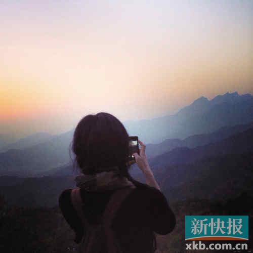 44岁<em>王菲</em>似高中<em>女生</em>_资讯频道_凤凰网