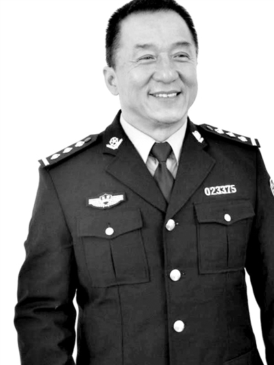 成龙明年携手张艺谋拍新片