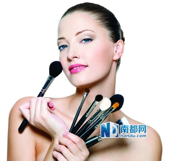 什么是化妆工作室 09dc81ce5f1865ffe21fa0d844d2628f.jpg