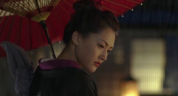 绫濑遥《女座头市》(资料图片)