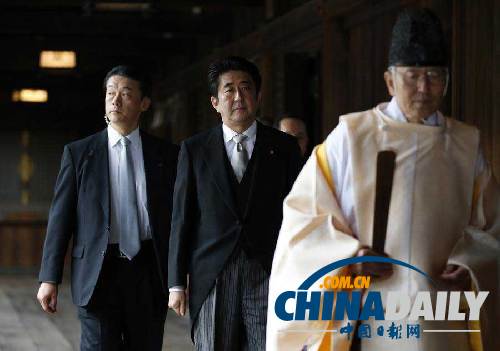 2013年12月26日，安倍晋三悍然参拜靖国神社。（资料图片）