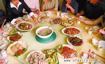 不出连州吃遍国内外美食|游客|神农架_凤凰资讯