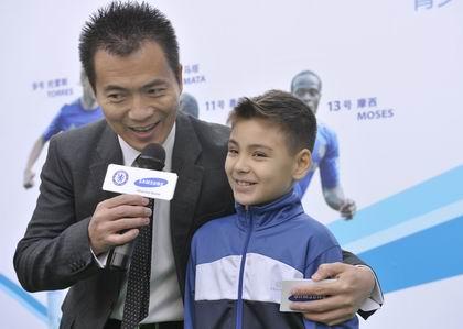 黄健翔:中国足球出路在普及 体育教育需要合力