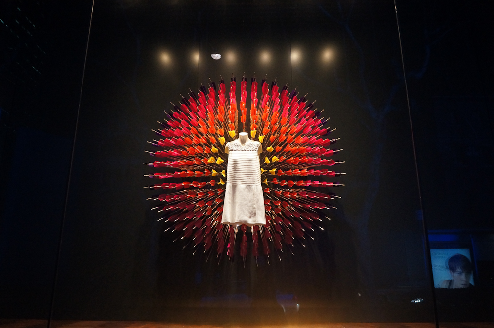 夜景谁更出色+微型单电相机高感对比