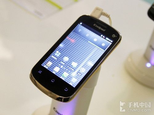 千元智能酷派8050评测