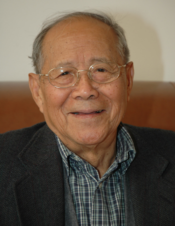 郑哲敏王小谟获2012年度国家最高科技奖_科技频道_凤凰网