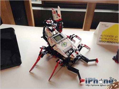 iPhone控制的乐高机器人