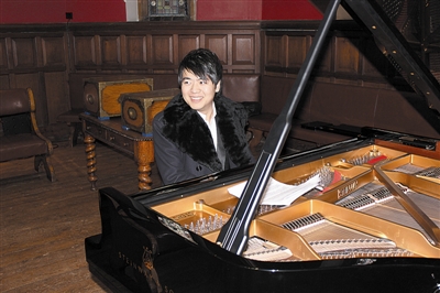 赴英国牛津大学演讲 中国钢琴家郎朗计划减少