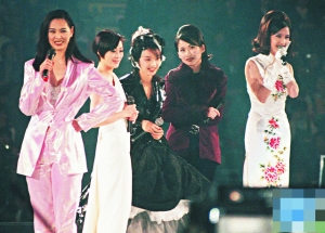 宝丽金1996年曾举办25周年演唱会,当时王馨平