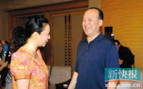 蔡明、郭达捧场