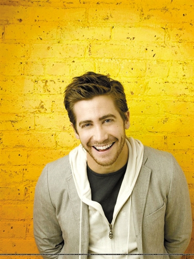 swift)搭上比她小4岁的肯尼迪家族成员康纳·肯尼迪