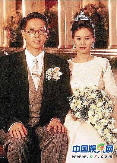 李嘉欣窗口激战许晋亨 疑联手何超琼嫁进许家(图)