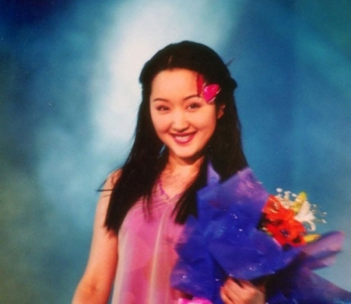 杨钰莹毛宁珍贵旧照曝光 共同追忆90年代美好