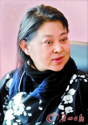 此前,53岁的倪萍在一期与"80后"对话的节目上,主持人问"您认为我们这