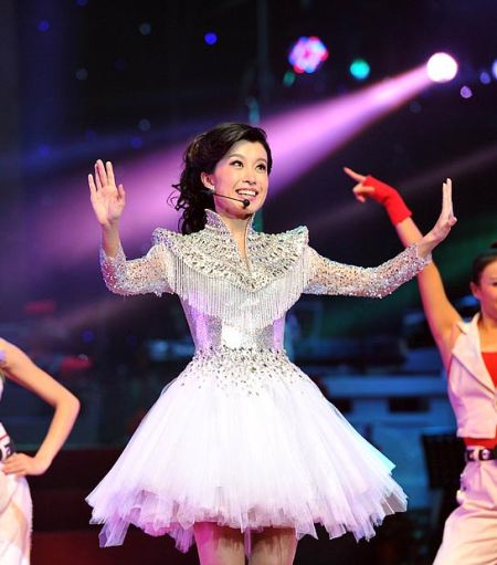 中国红歌会冠军、青年歌唱家郑璐