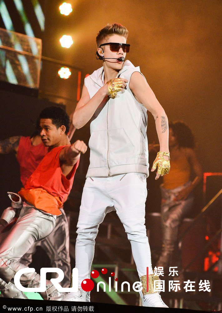 蕾·吉普森(carly