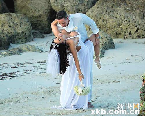 小s徐老师,您能含蓄些吗?