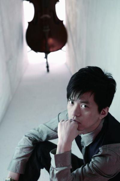 李健宣传照
