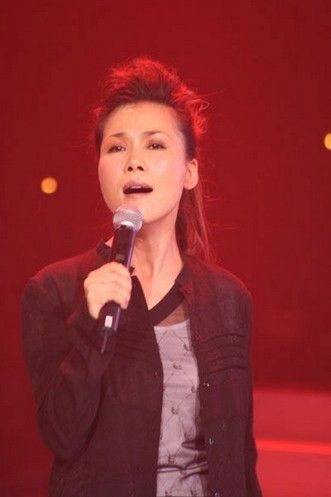 曝田震那英交恶内幕 12年后荧屏再对决(图)