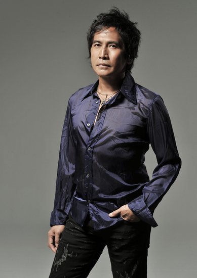 王杰齐秦张信哲 盘点那些年感动我们的情歌王子