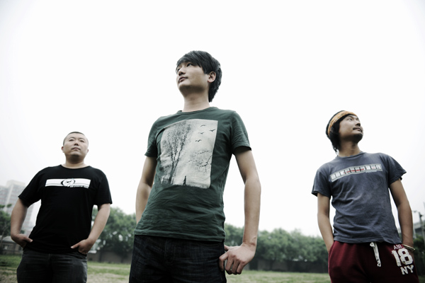 新晋the losers乐队 "天生孤独狂 车库也忧伤"