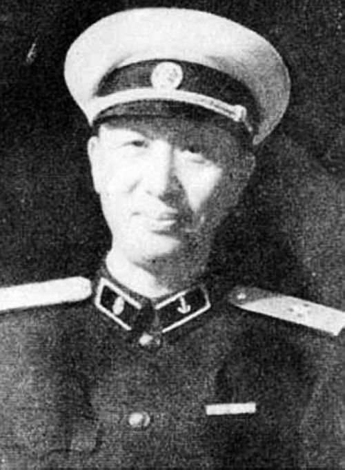张学思曾被授解放军海军少将1933年9月经长兄张学良介绍入南京中央