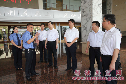 济宁"80后"常委任政法委书记 从工作到副厅仅用5年