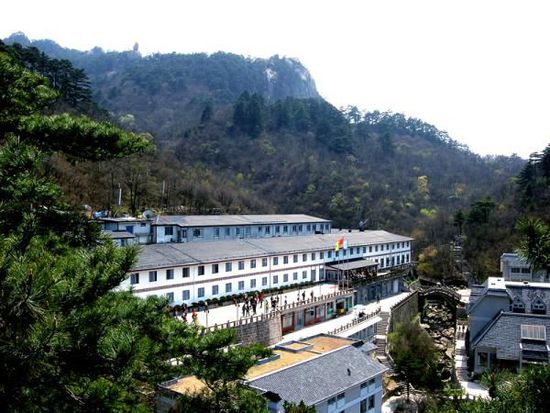网曝黄山有"万元天价房" 部门称门市价不等于成交价