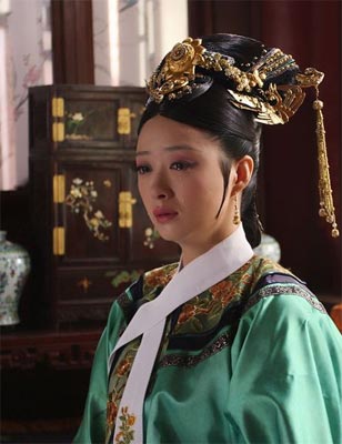 剖析《甄嬛传》人物之华妃:家族和皇权抗衡的牺牲品