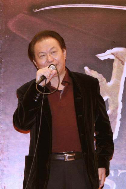 《暗花》在京办发布会 黄健中挑战女性悬疑剧[高清大图]