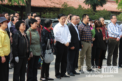 刘念/摄王永江要求,今后,曹州书画院要充分发扬艺术品牌优势,进一步