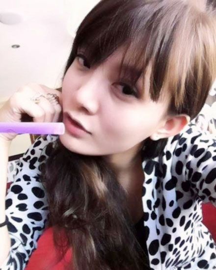 矫喆妻子:郑梦昕 山东鲁能前主力右后卫矫喆虽然在近几个赛季颠沛流离