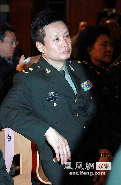 总政歌舞团60周年演出发布会阎维文董文华助阵高清大图