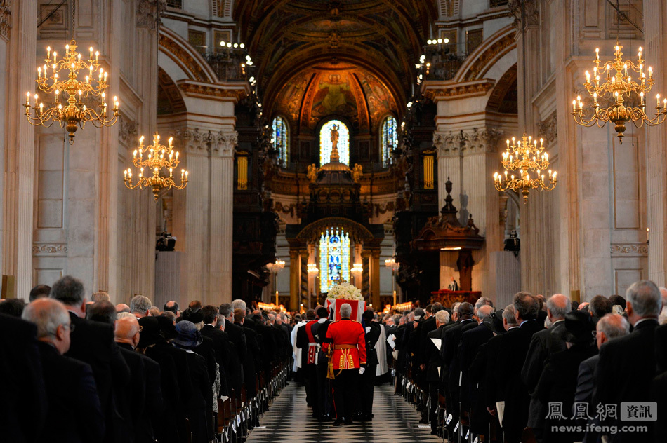 【转载】[智凯特辑]全程回顾撒切尔葬礼:马岛战争老兵扶灵  撒切尔