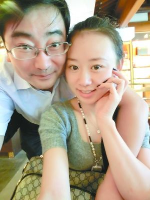 被包养女主播纪英男:施《三国》计谋与范悦互斗