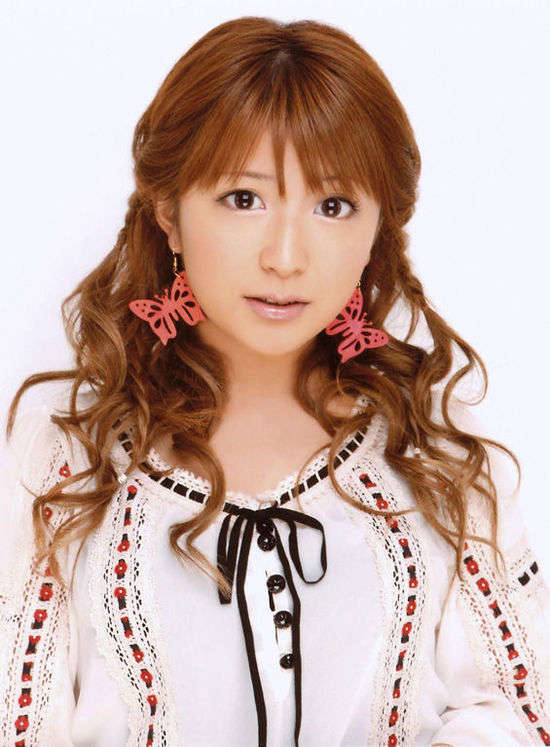 日女歌手矢口真里出轨被丈夫抓包将奸夫藏衣柜