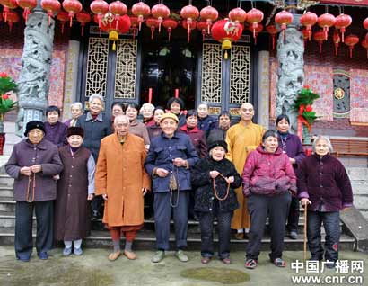 "寺庙养老 善之大善" 探访福建显密吉祥寺养老院