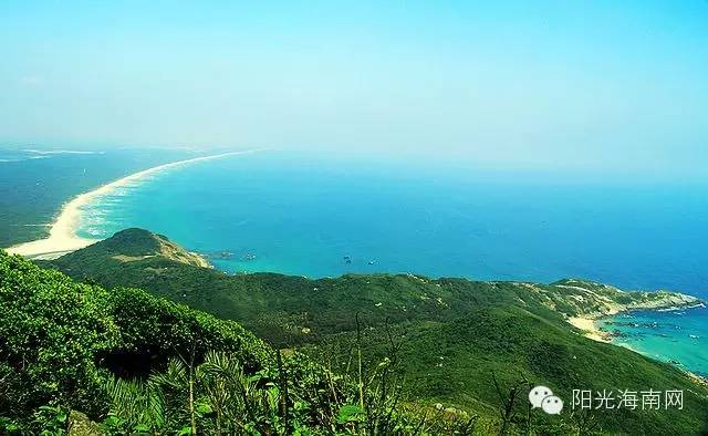 國際旅遊島 旅遊在線 月亮灣地處文昌市銅鼓嶺國際化生態旅遊區的