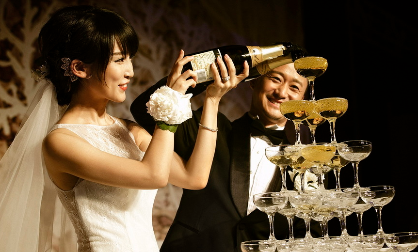 吴京谢楠京城举行盛大婚礼现场公布怀孕喜讯