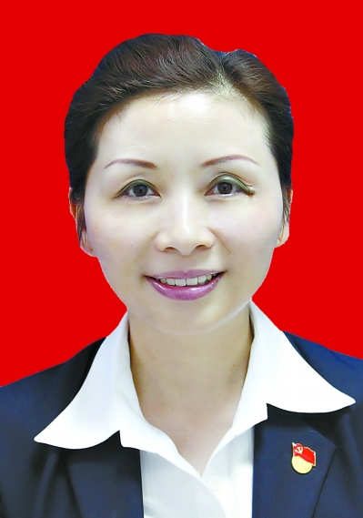 2015全国劳模表彰大会举行 湖北125人赴京受表彰